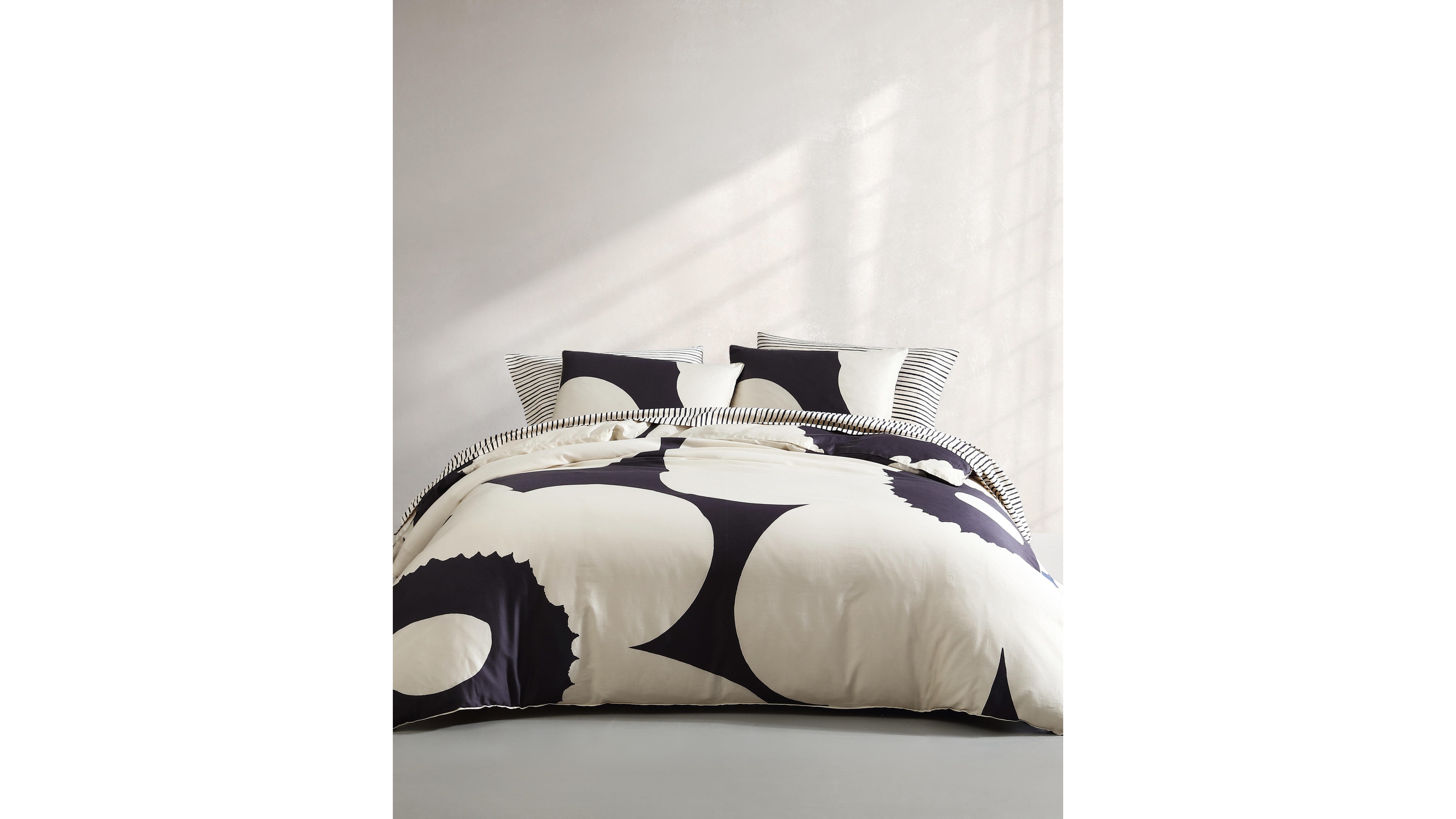 Marimekko Iso Unikko Cotton 3-Pc. Duvet Cover Set, King