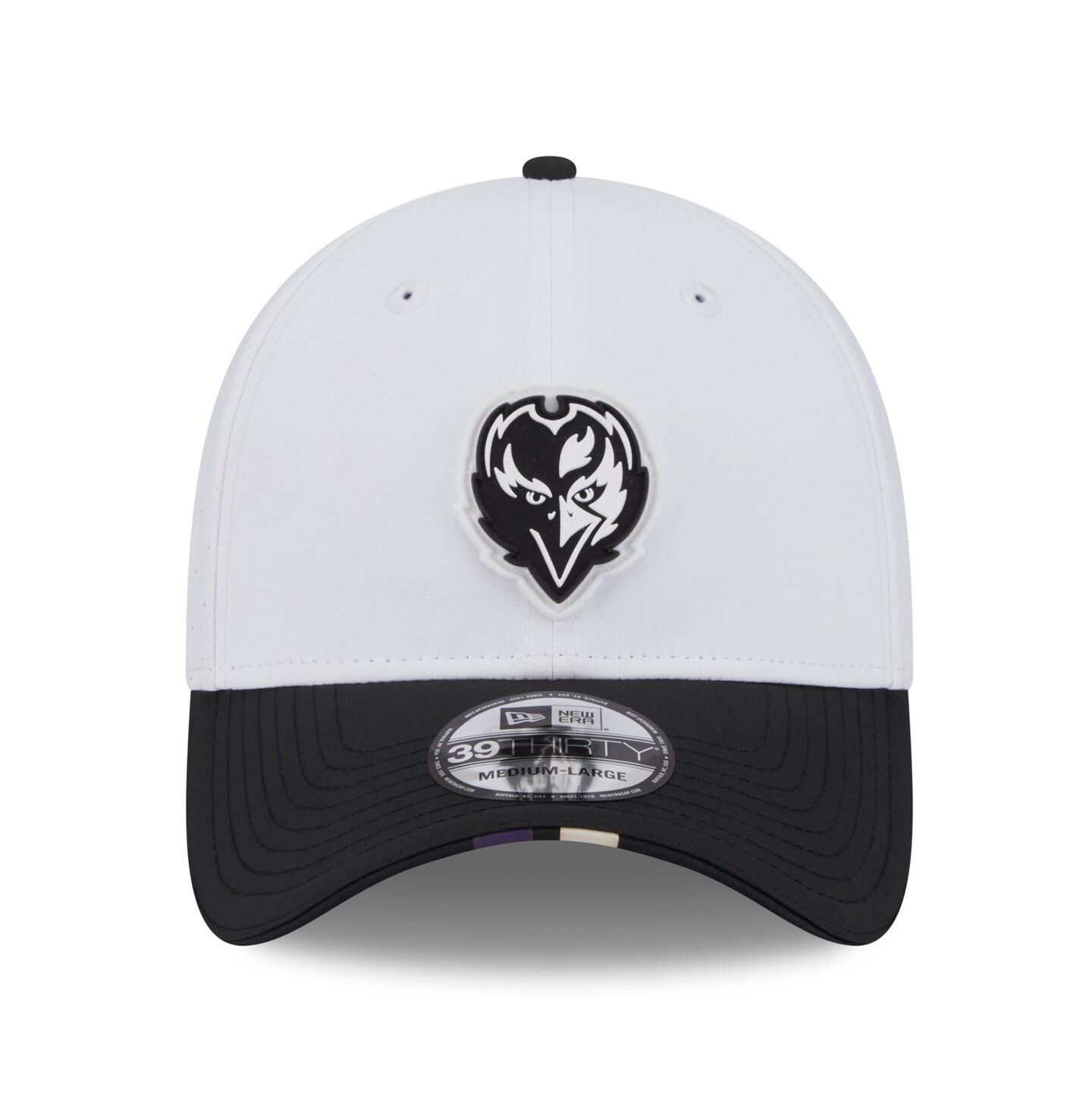 Мужская кепка New Era White/Black Baltimore Ravens 2025 NFL Training Camp 39THIRTY Flex Hat — фото 2
