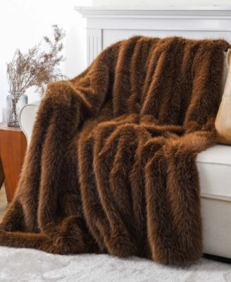 Lifestyle Faux Fur Throw, 50" x 60"