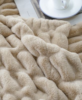 Luxurious Reversible Rabbit Faux Fur Throw, 50" x 60"
