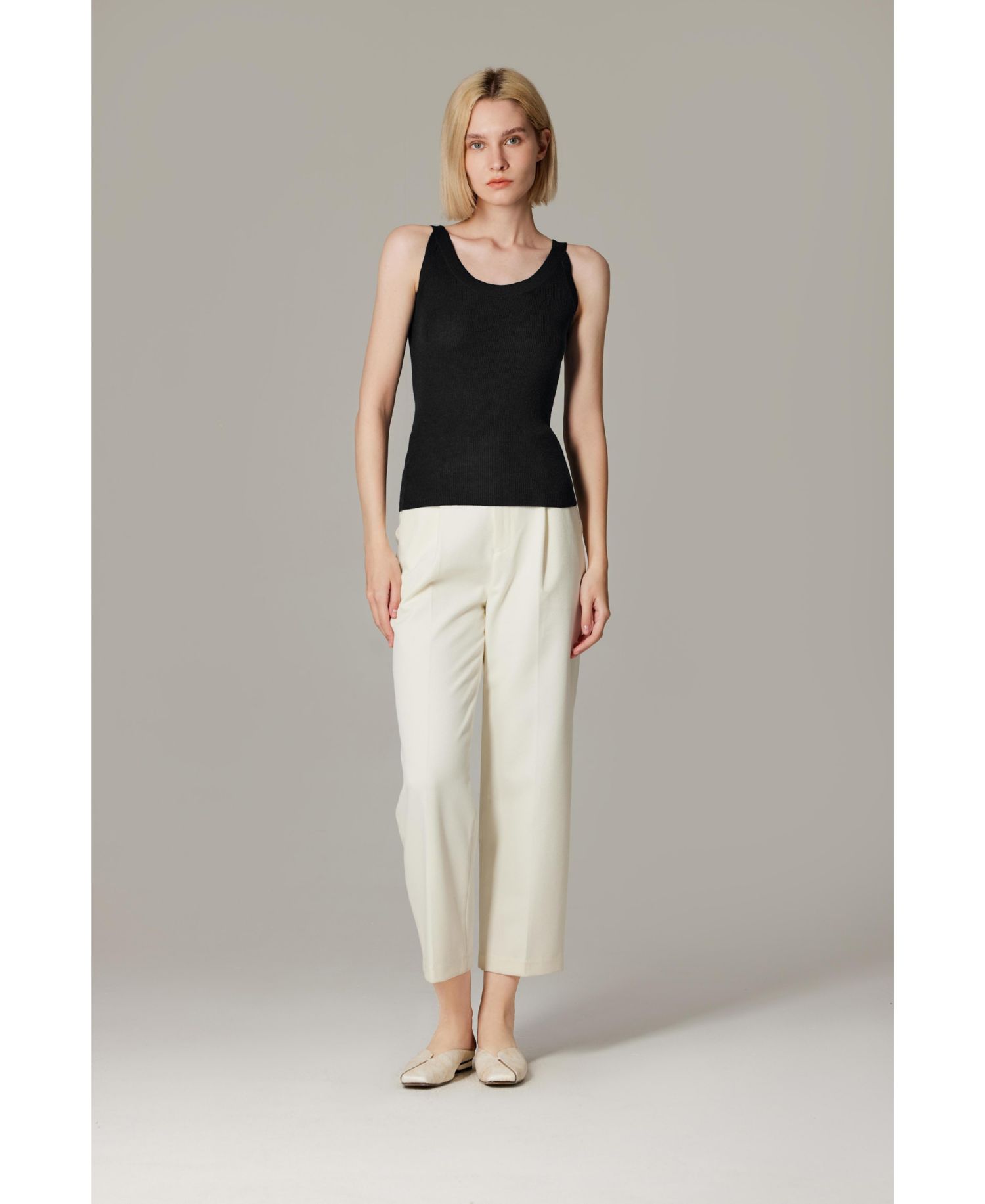 Women's Scoop Neck Tank Top | 75% Merino Wool 25% Silk Ultra-Soft Layering Essential | Natrual Moisture Wicking Sweater
