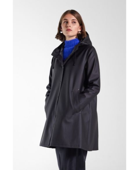 Женские куртки Stutterheim Mosebacke Hooded Long Sleeve Raincoat, цвет: Чёрный