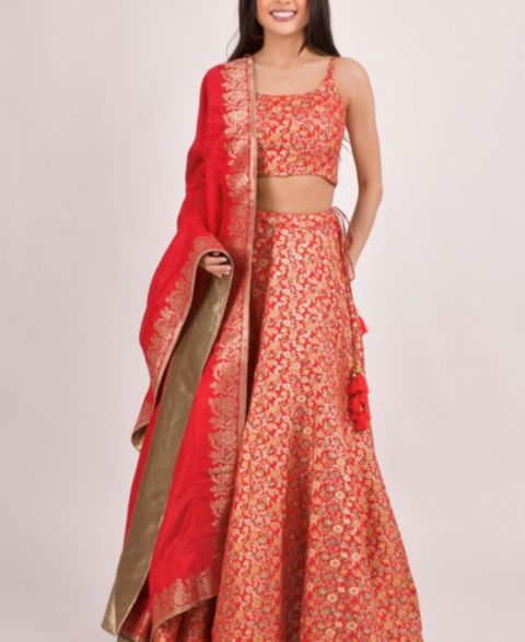 RAAS Women's Red Banarasi Jacquard Lehenga Choli, цвет: Красный