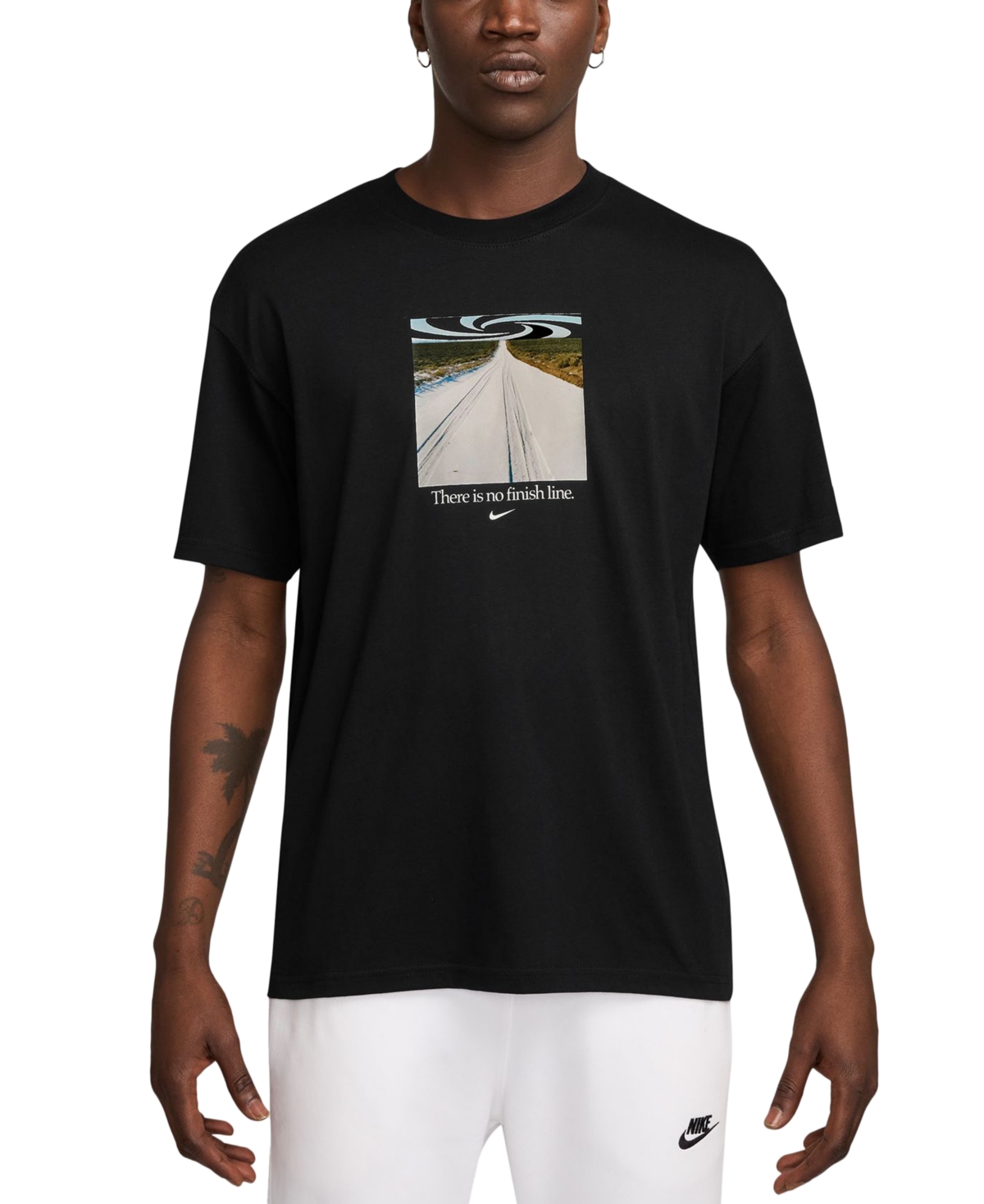 Nike Men's Sportswear Max90 Loose-fit Graphic T-shirt In Black