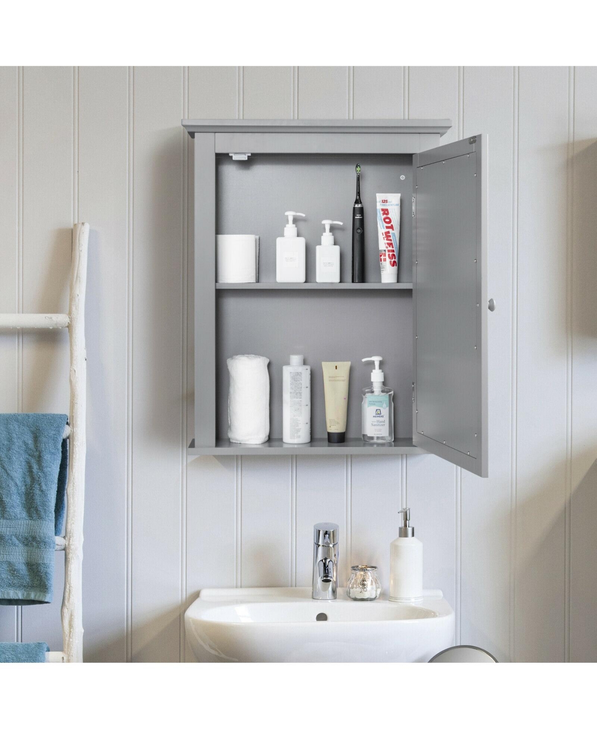 Wall Mount Bathroom Cabinet with One Mirror Single Door Adjustable Shelves Retro Handle
