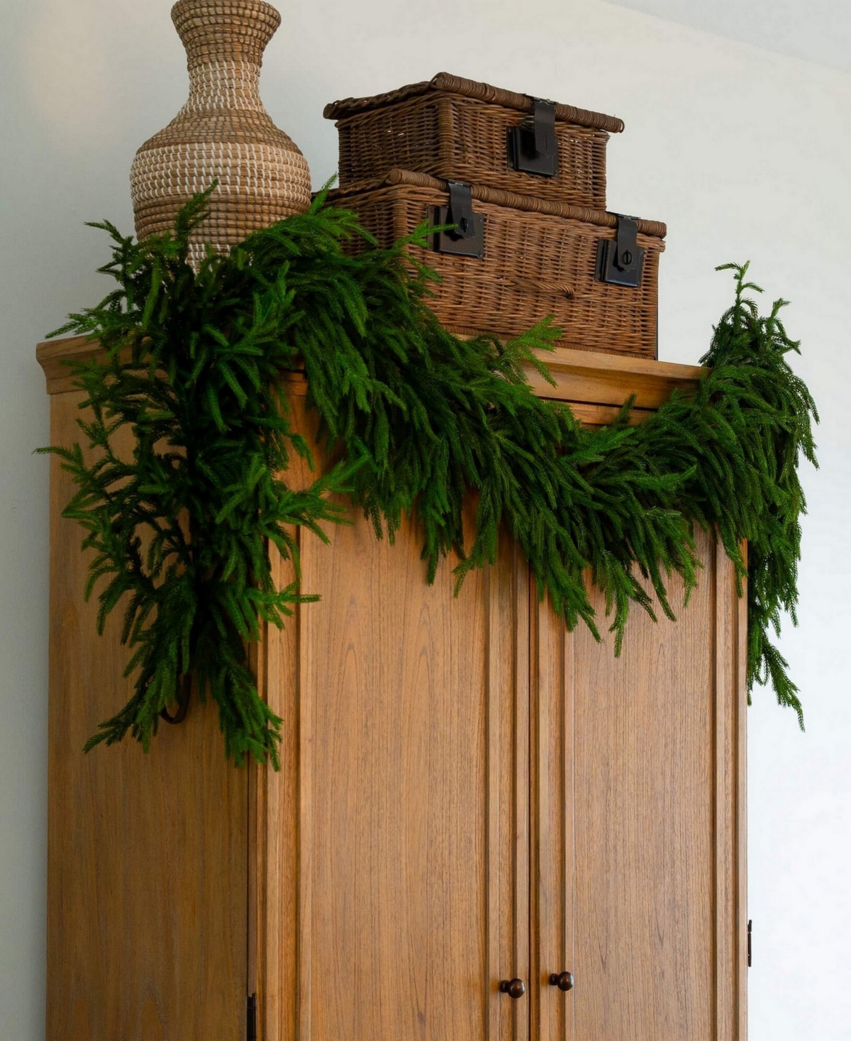 Nearly Natural 8" Artificial Touch Norfolk Island Pine Garland With Natural Look In Green