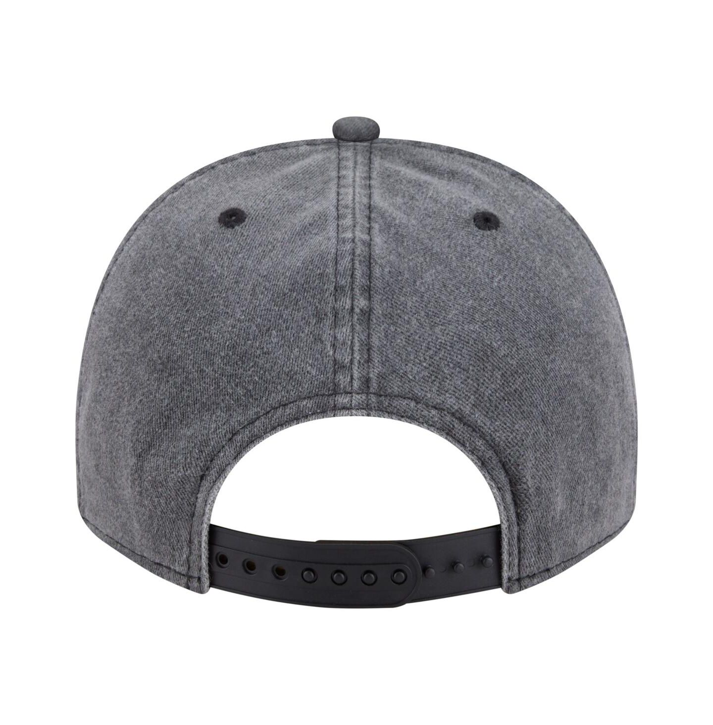 Мужская кепка New Era Charcoal Milwaukee Bucks Throwback Washed Pre-Curved 9FIFTY Snapback Hat — фото 4