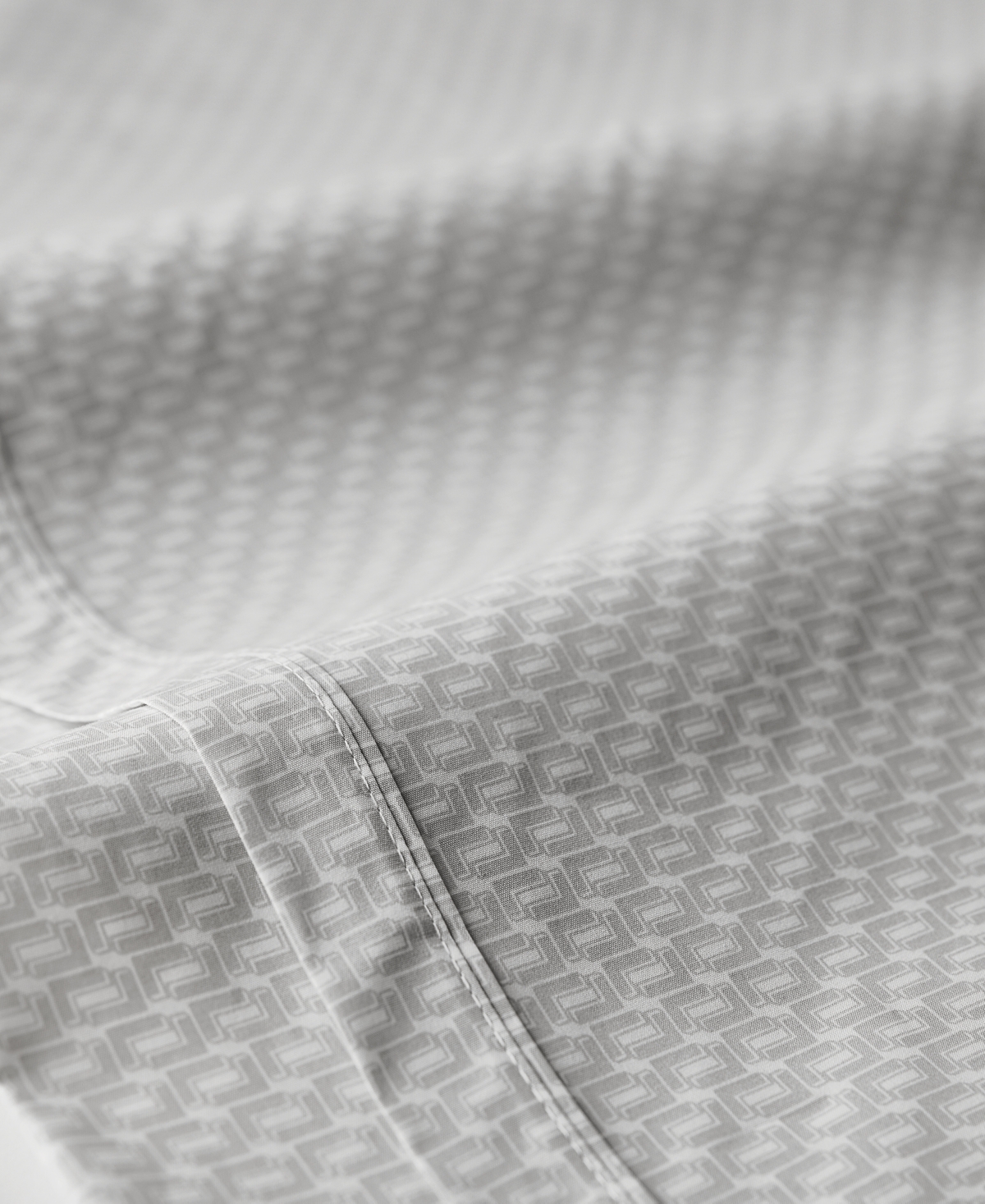Lacoste Mini Geo Logo 200-Thread Count Cotton -Pc. Sheet Set
