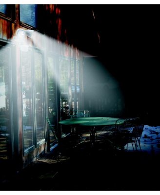 SOLAR-POWERED DUAL-HEAD LED SECURITY SPOTLIGHT - OFF WHITE