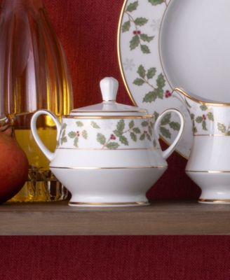 Holly & Berry Gold Sugar & Creamer Set