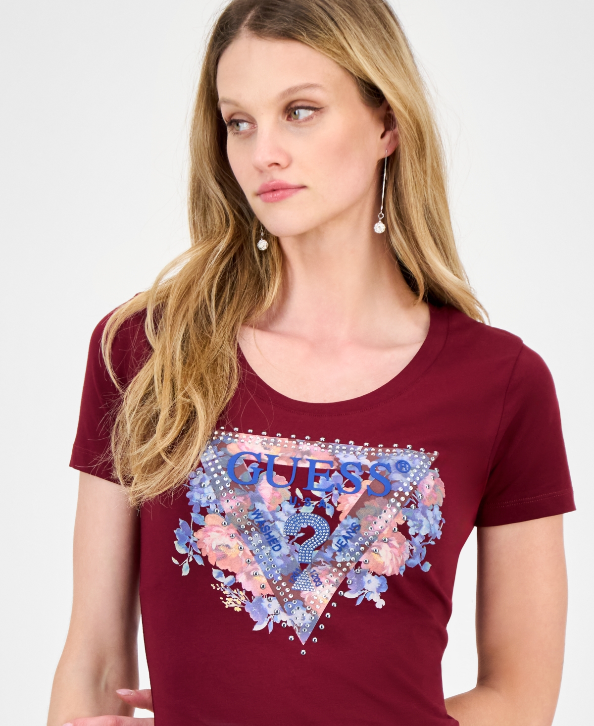 Guess Women's Peony Triangle Crewneck Short-sleeve Tee In Red
