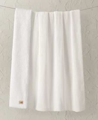 Avery Reversible Throw, 50" x 70"