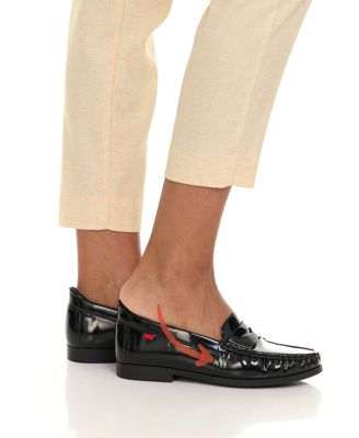 Womens Newbury Street Hands-Free Slip On Technology Penny Loafers