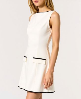 Women's Sleeveless Contrast Trim Faux Pocket Flaps Mini Dress