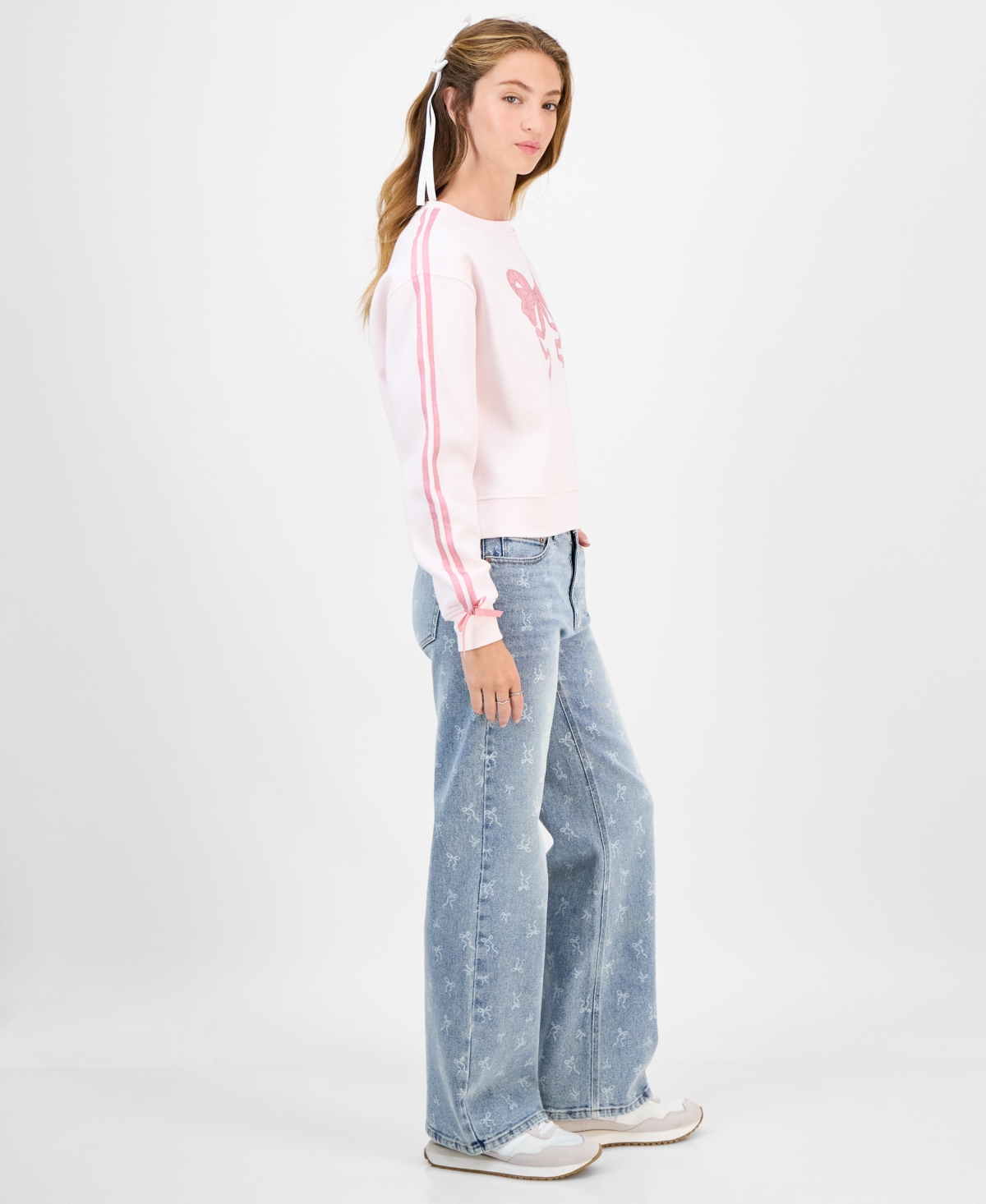 Rebel Veil Juniors' Novelty Crewneck Sweatshirt In Pink