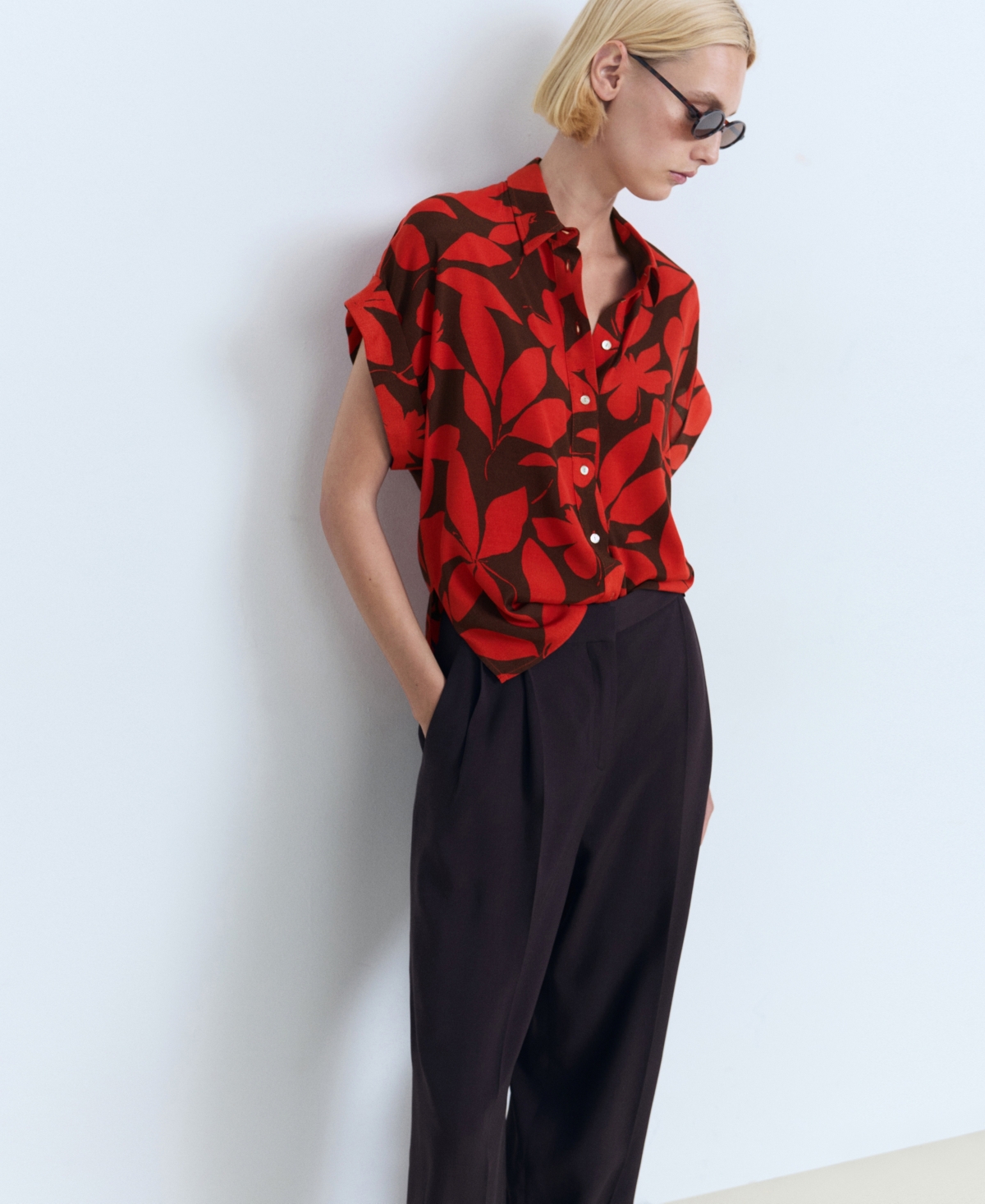 Mango Floral Short Sleeve Button-up Shirt In Red