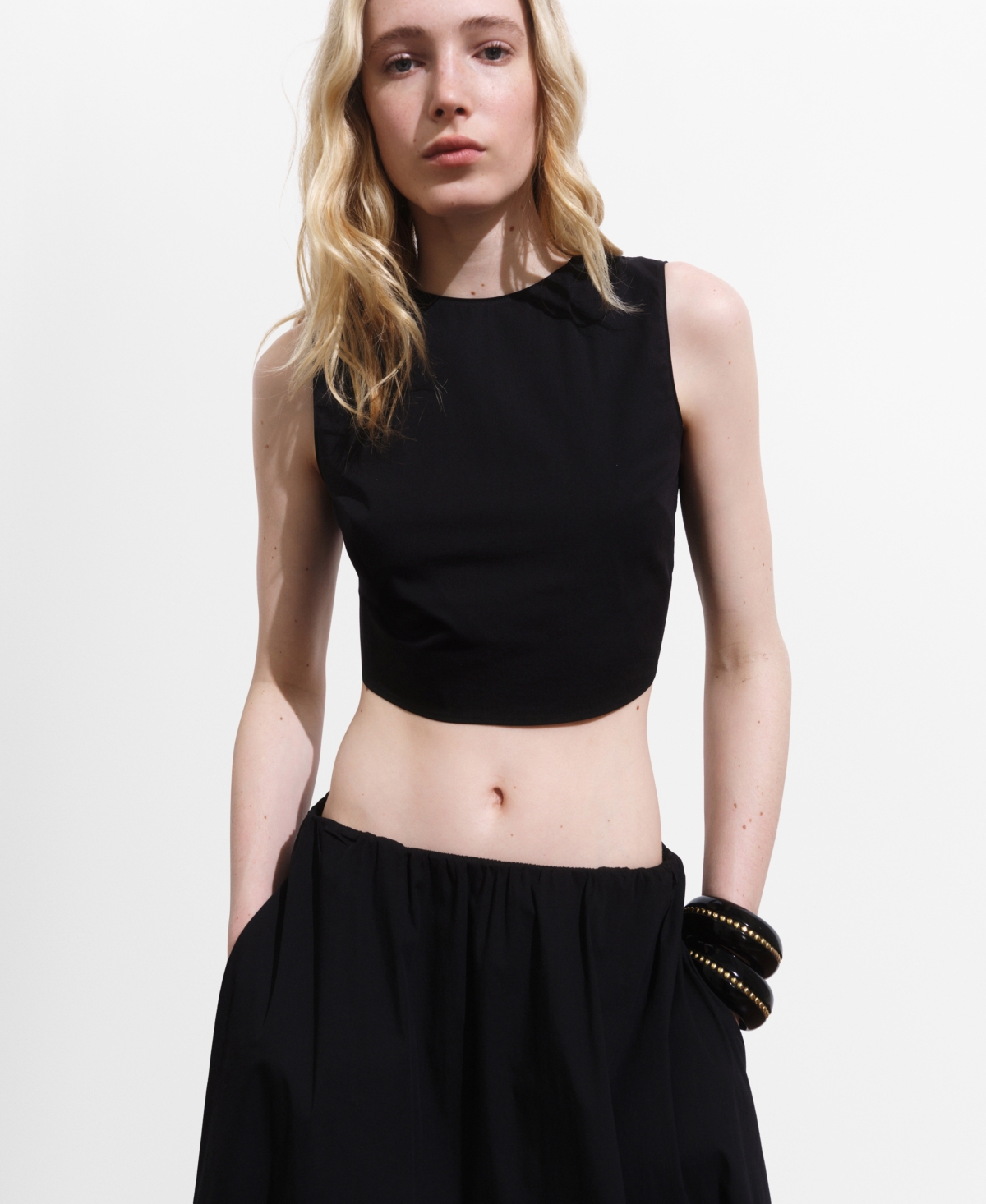 Mango Women's Back Bowtie Crop Top In Black