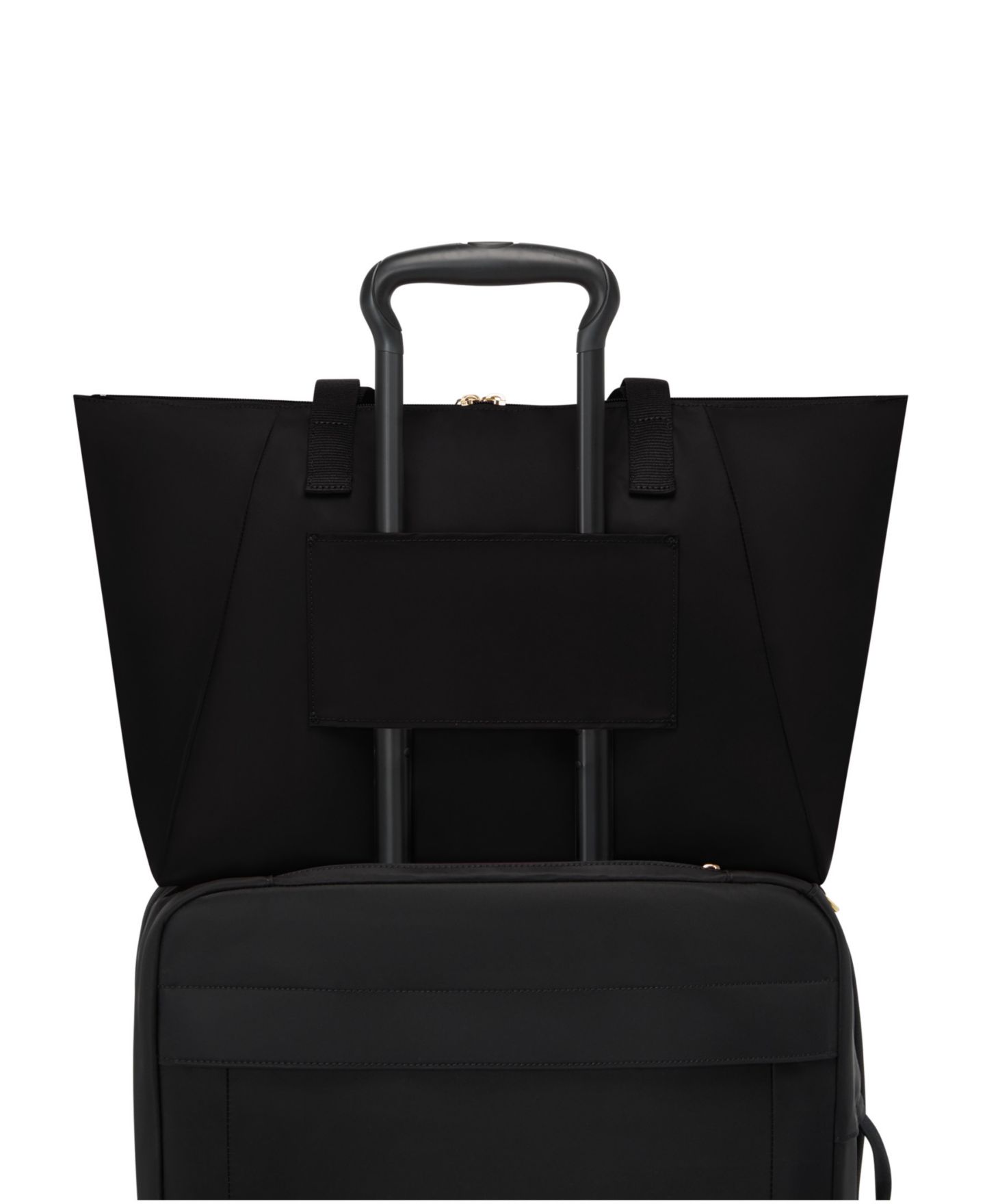Сумка TUMI Voyageur 12" Just In Case Packable Travel Tote, Medium, цвет: Чёрный / Золотой — фото 4
