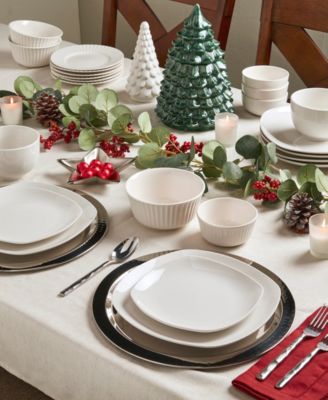 Soft Square 32 Pc. Dinnerware Set, Service for 8