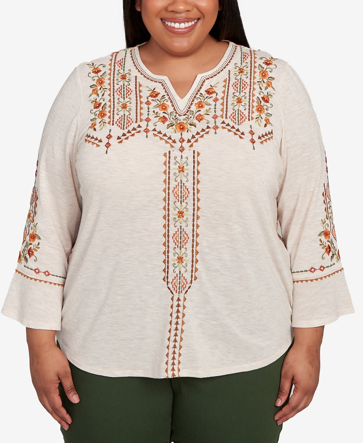 Plus Size Mount Laurel Geometric Floral Embroidery Printed Top - Oatmeal