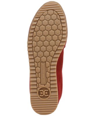 Women's Isella Lace-Up Sneakers