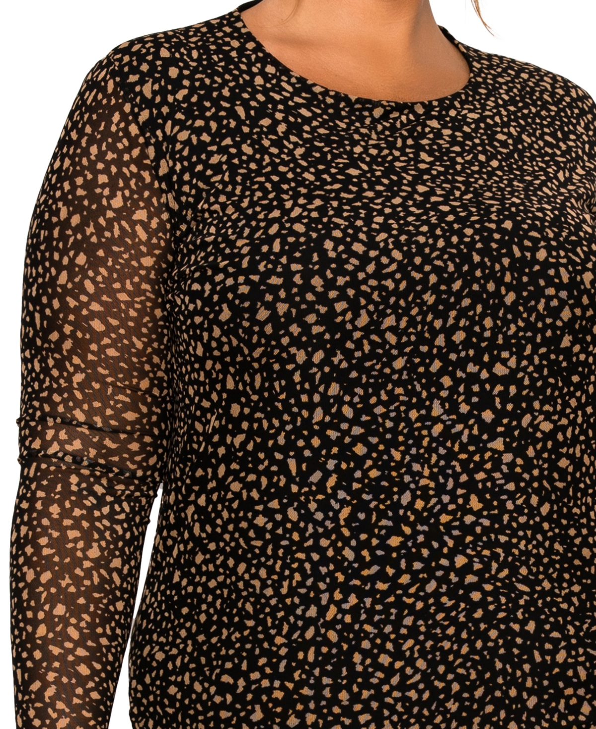 Coin 1804 Plus Size Pebble Mesh Scoop Neck Long Sleeve Top In Black