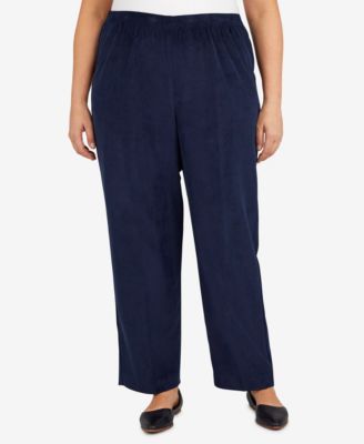 Plus Size Classic Corduroy Elastic Waist Medium Length Pants