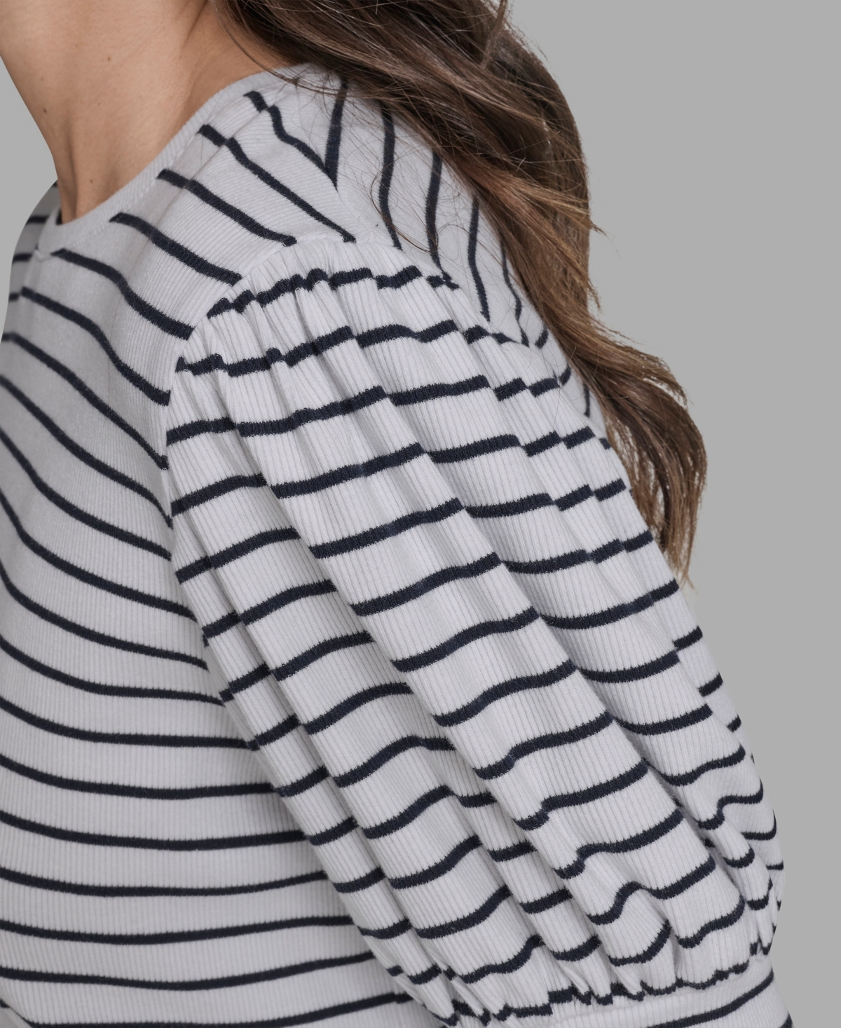 Bcbg Women's Short Sleeve Stripe Crewneck Top In Gray