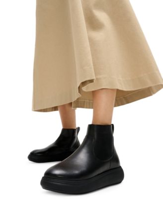 Women's iQ-COMFF Leather Zip Ankle Booties