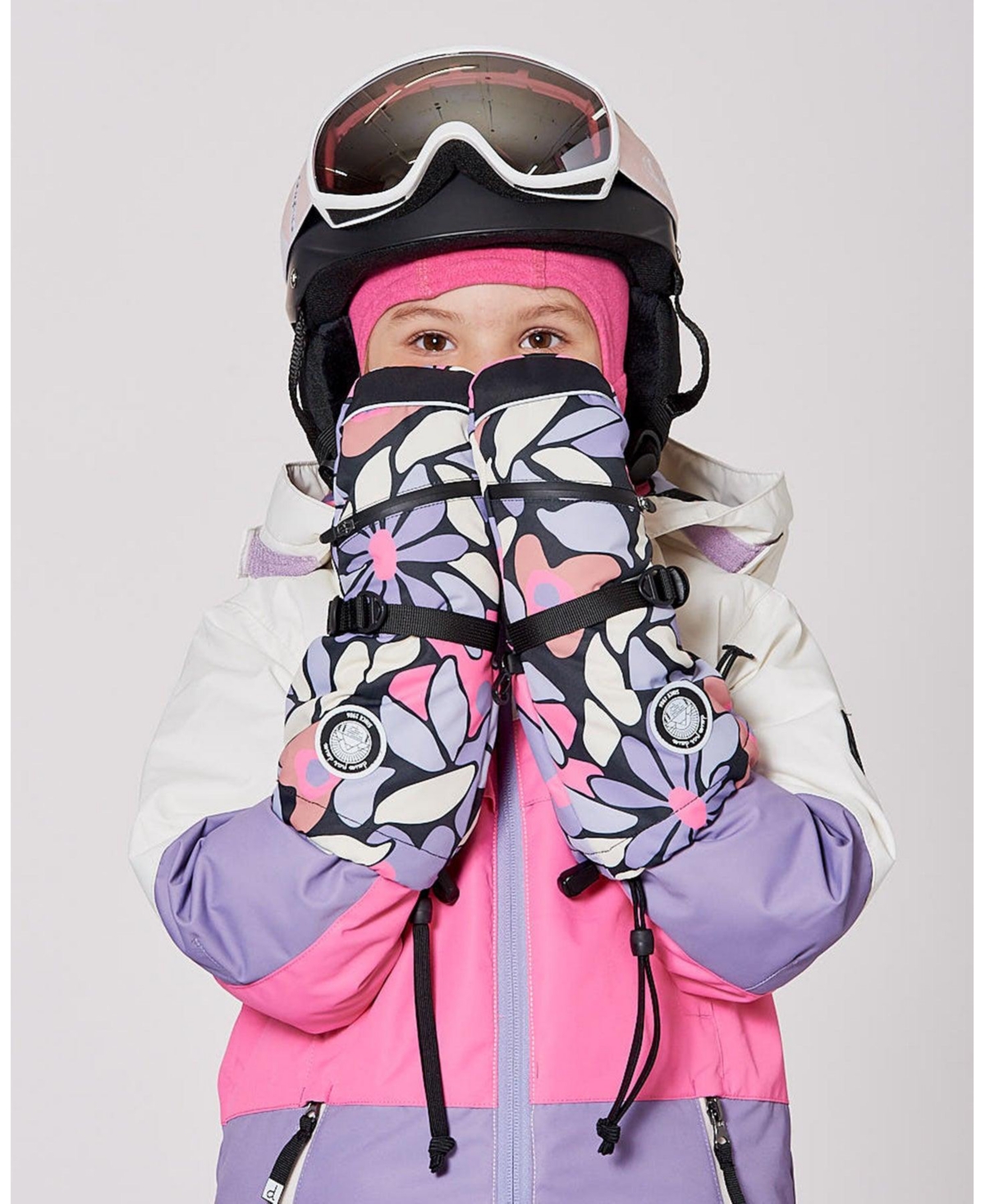 Deux par Girl Winter Mittens Teknik Black Retro Flower Print