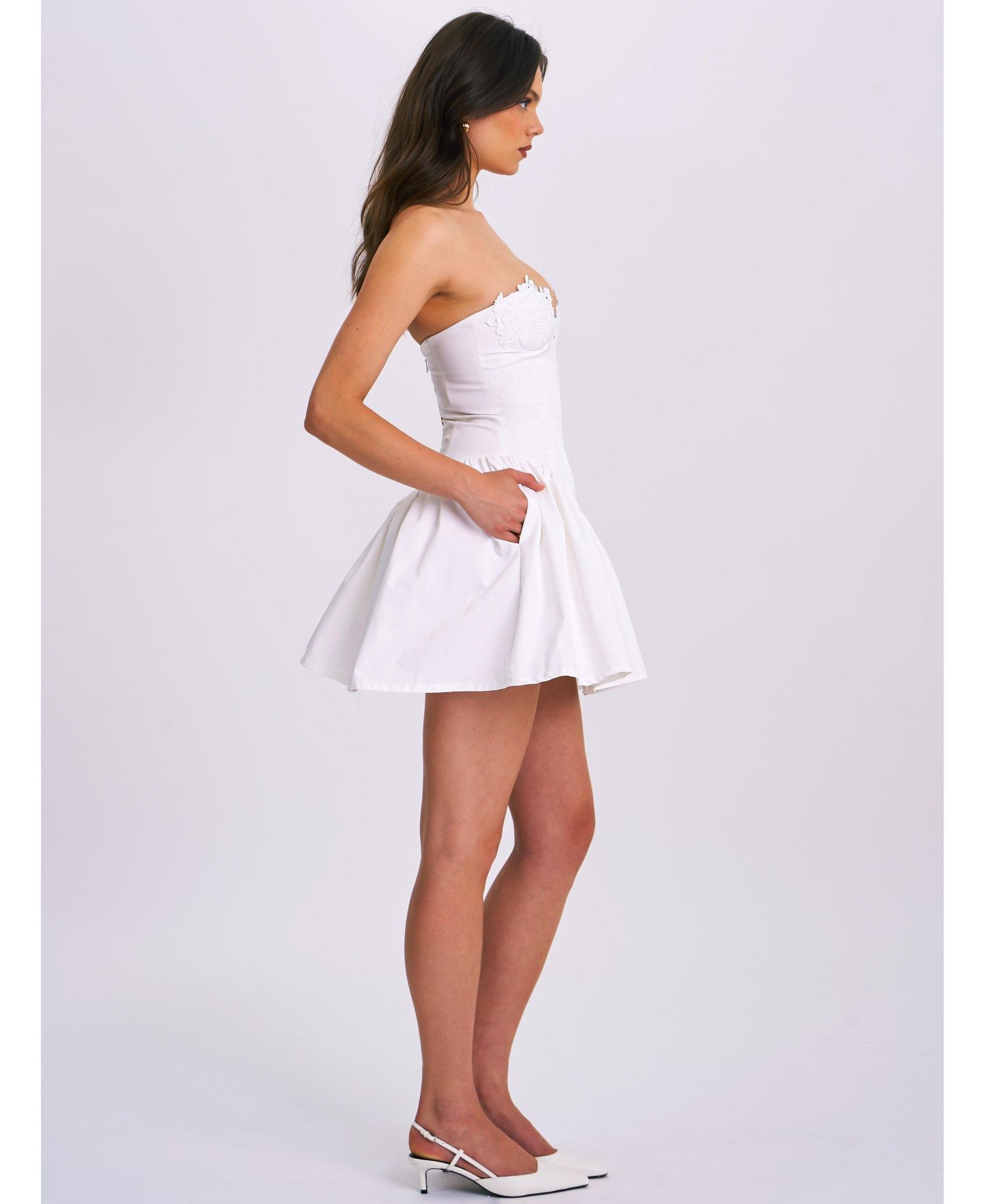 Женское платье Miss Circle Sacha White Lace Drop Waist Corset Puffy Mini, цвет: Белый — фото 9