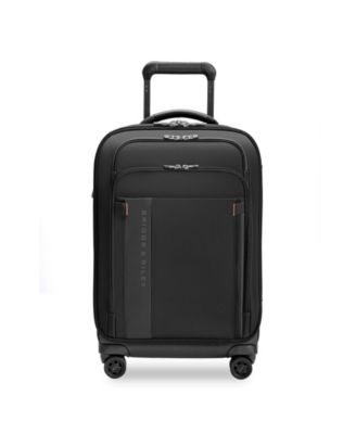 Essential 22" Carry-On Expandable Spinner