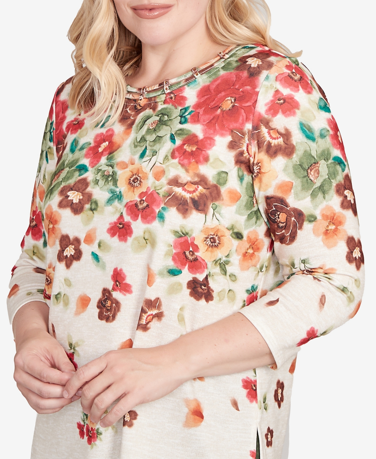 Alfred Dunner Petite Mount Laurel Floral Detailed Neck Top In Multi