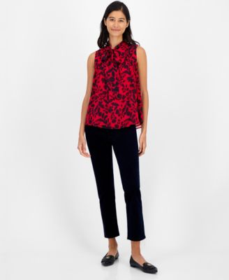 Women's Floral-Print Pleated Top