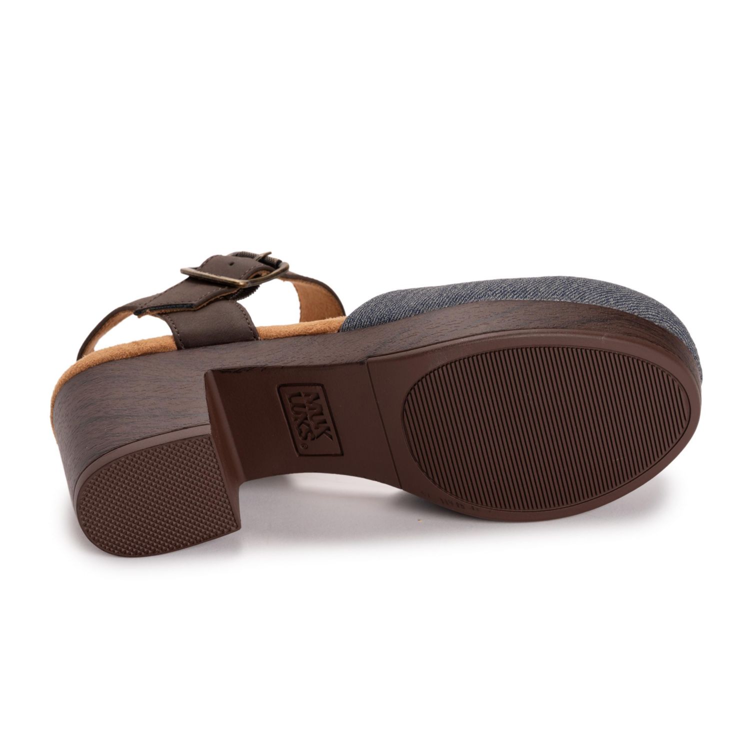 Women's Merritt Closed Toe Quarter Strap Shoe