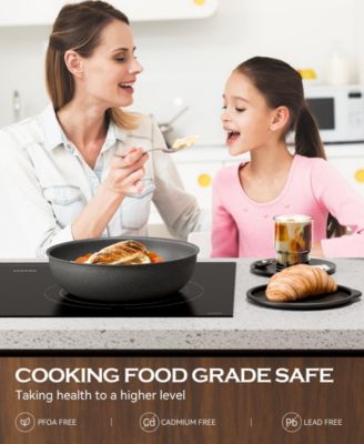 18-Piece Non-Stick Cookware Set with Silicone Tools, Detachable Handles, Space-Saving Design for All Stovetops