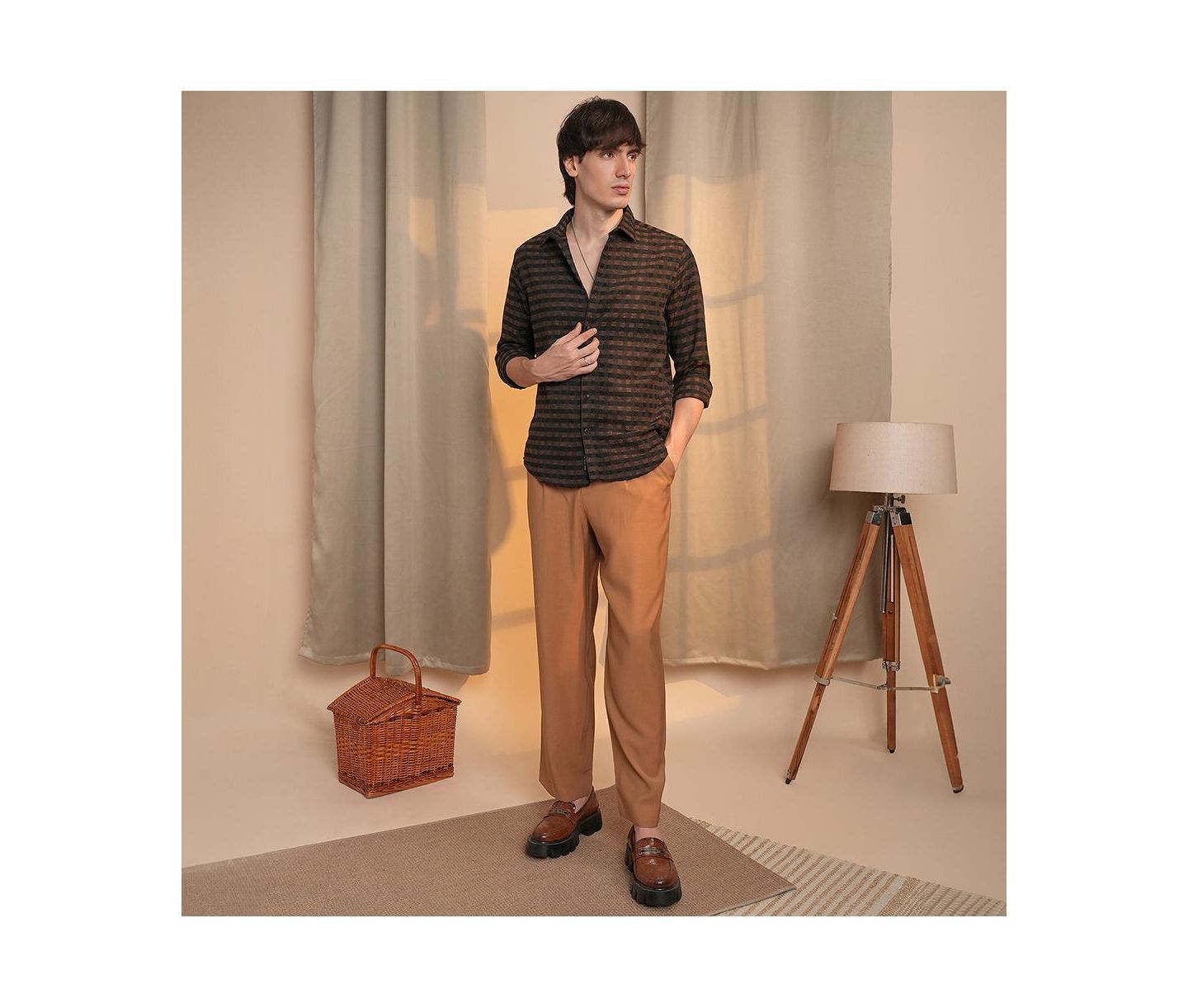 Мужская рубашка Cahoot Campus Sutra Chocolate Brown & Charcoal Black Gingham, цвет: Коричневый — фото 6