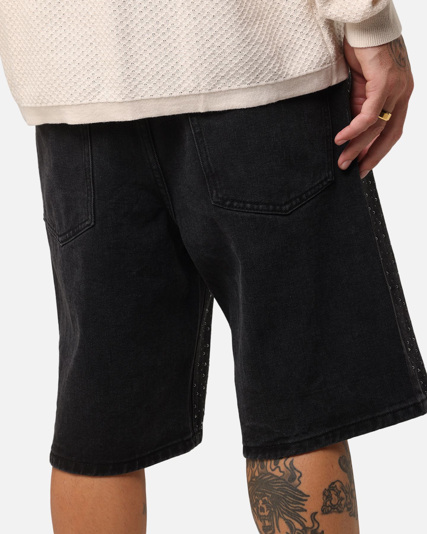 Мужские шорты XXIII Diamond Buckle Back Jorts, цвет: Чёрный — фото 5