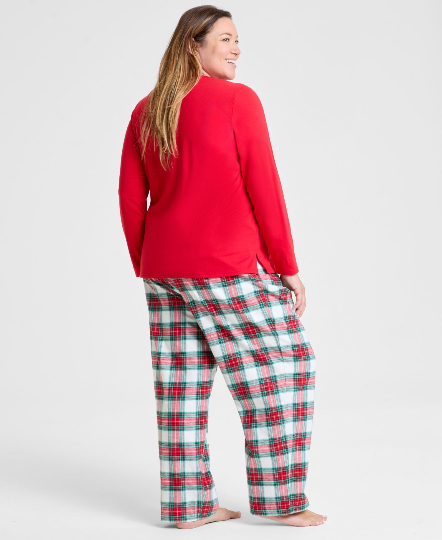 Women's Plus Size Merry Plaid Crew Neck Matching Family Pajamas Set