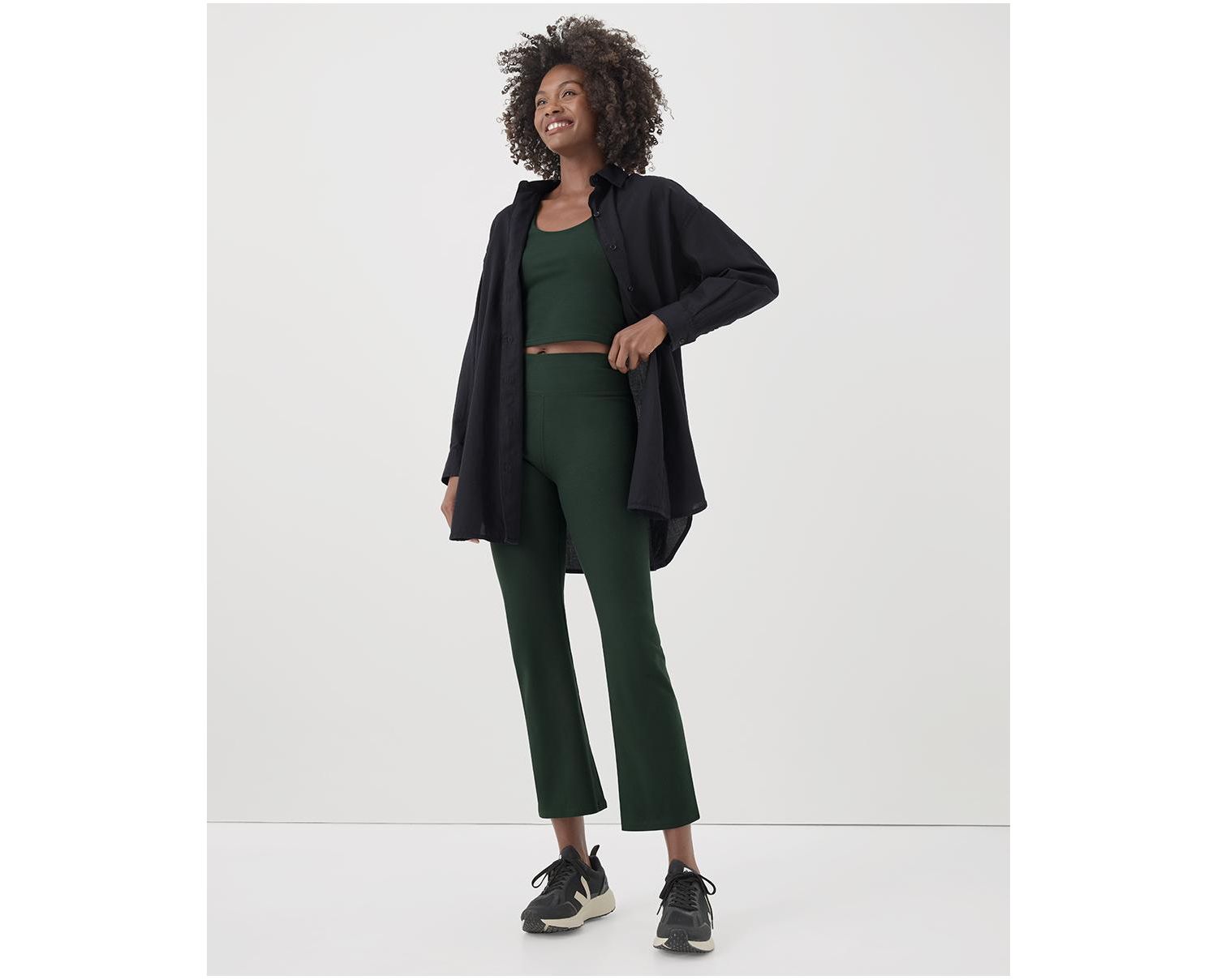 On the Go-To Bootcut Legging
