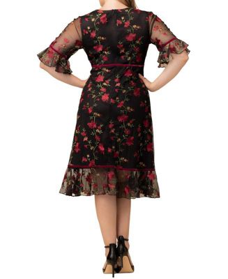 Women's Plus Size Wildflower Embroidered Floral Mesh Cocktail Dress