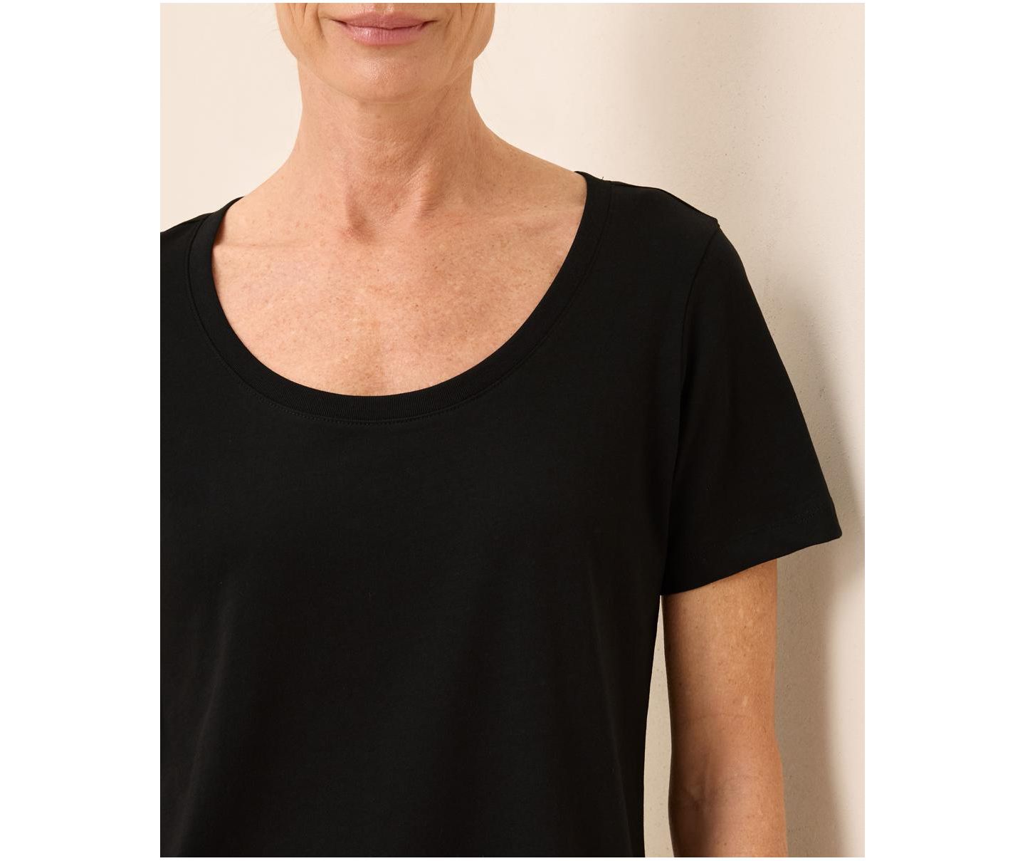 Женская футболка Pact Organic Cotton Softspun Scoop Neck, цвет: Чёрный — фото 2