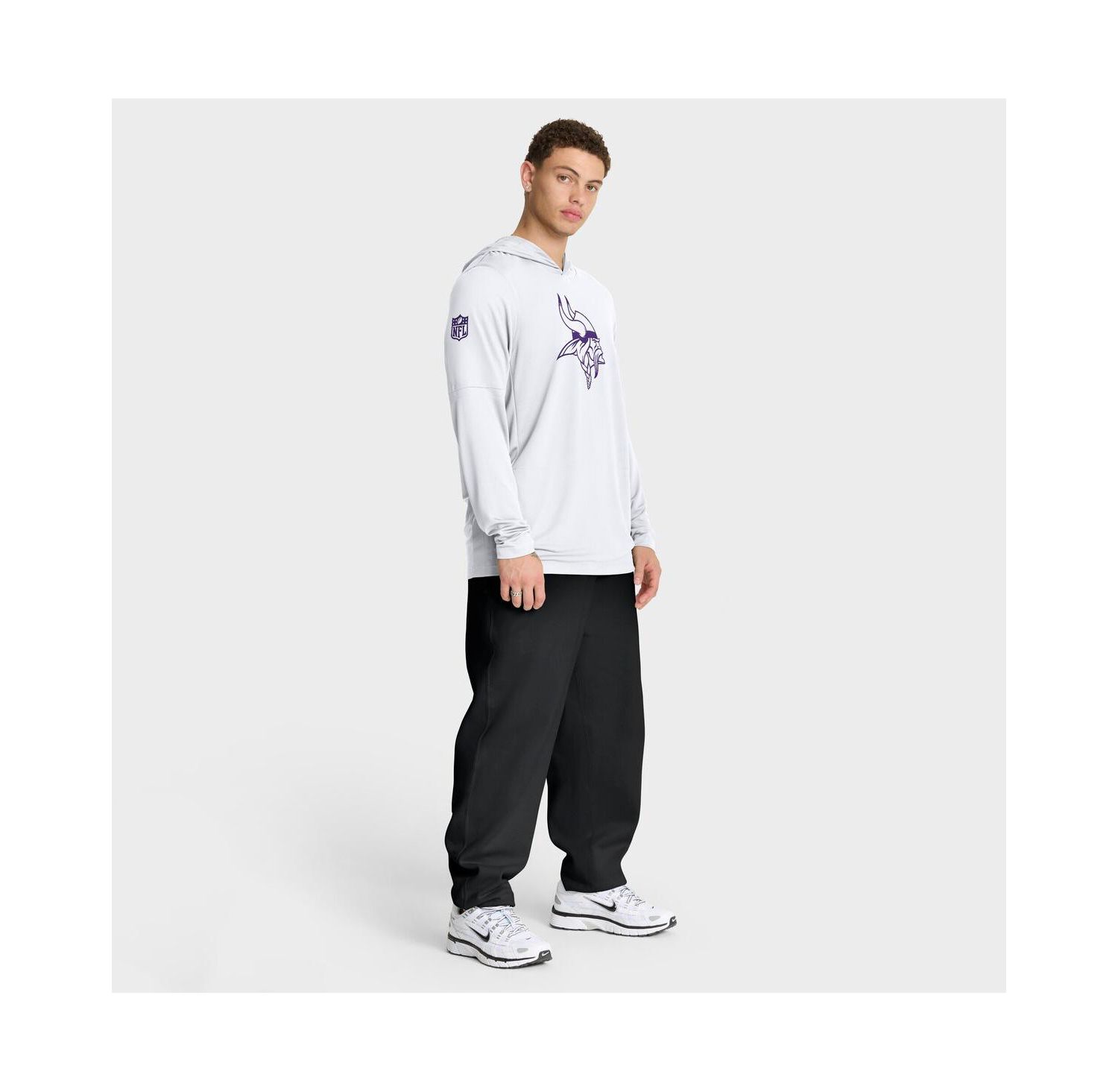Men's White Minnesota Vikings Alt Pack Pass Accuracy Performance Long Sleeve Hoodie T-Shirt