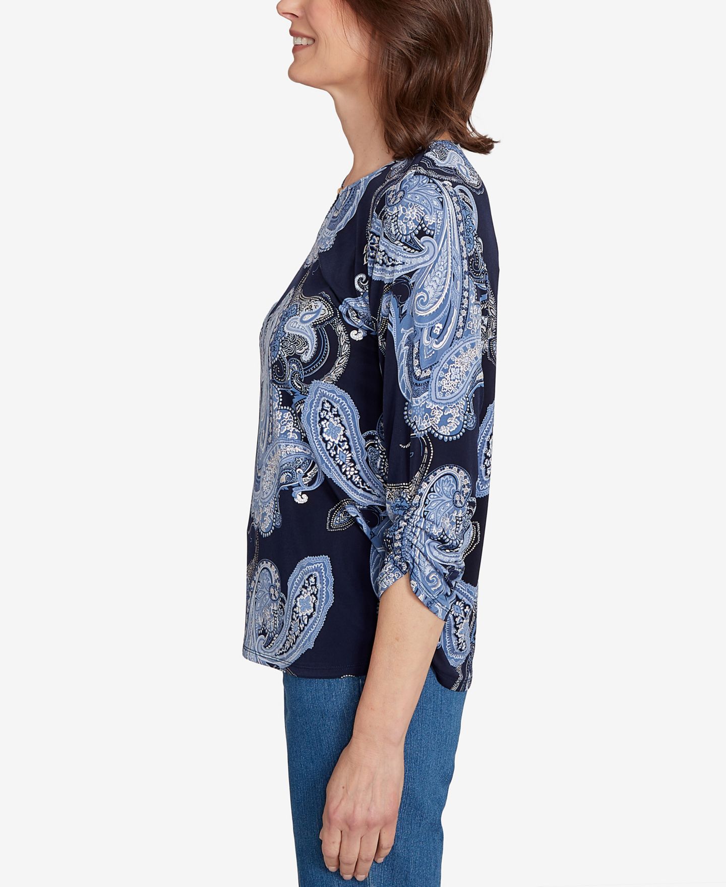 Женский топ Alfred Dunner Classic Puff Print Paisley Gold Foil, цвет: Тёмно-синий — фото 3