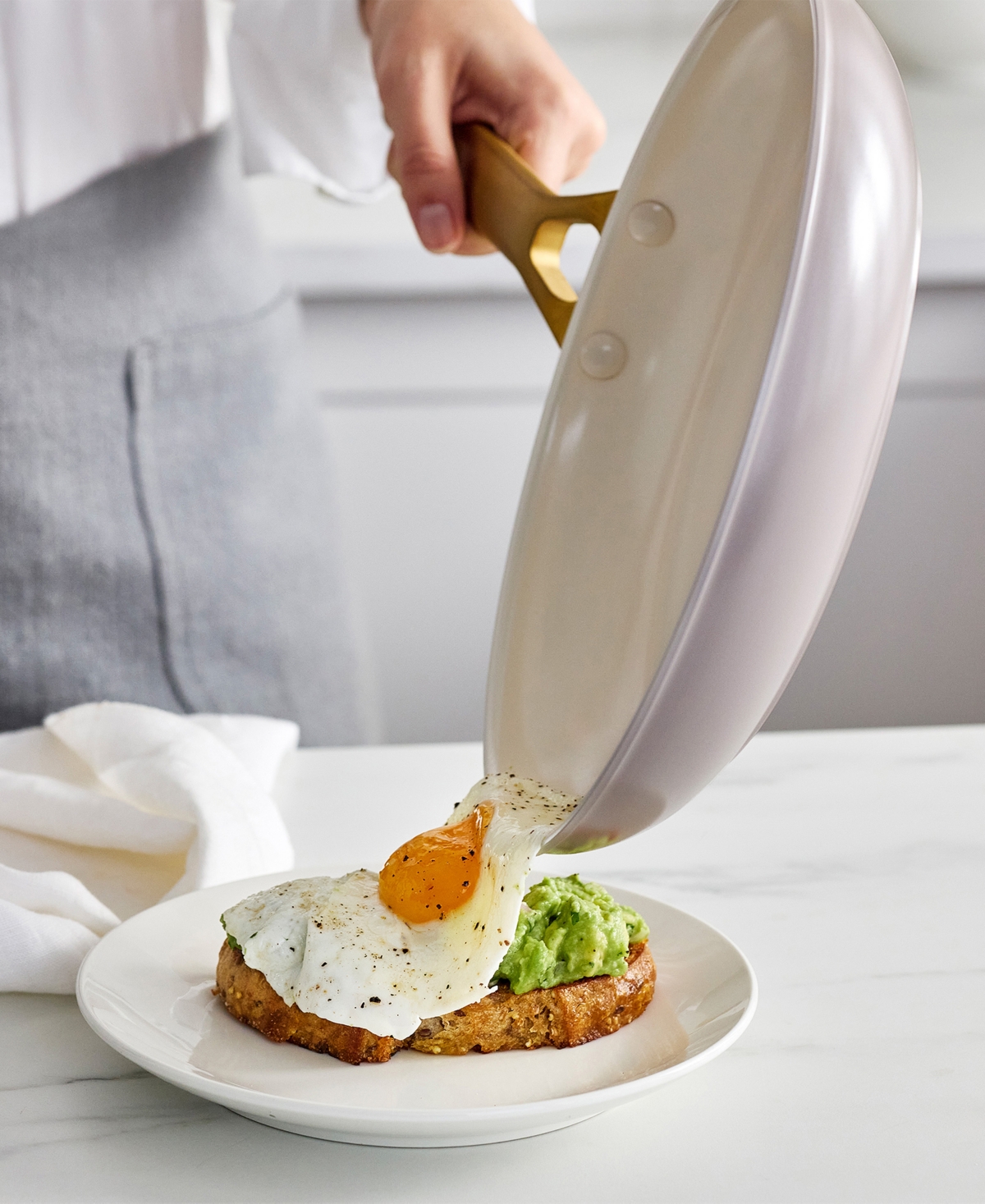 Greenpan Reserve Set Of 2 Ceramic Nonstick Frying Pans In White