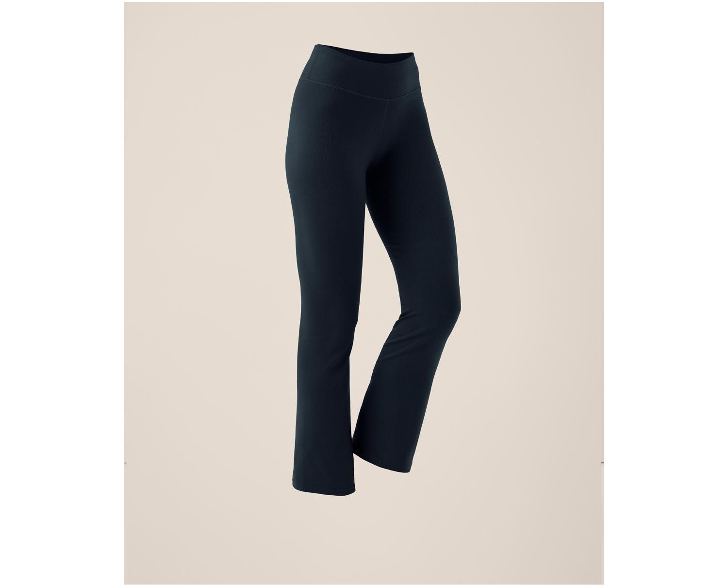 On the Go-To Bootcut Legging
