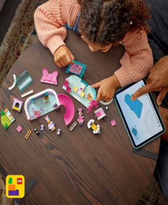 Disney Classic Minnie's Pet Hotel 43274 Toy Building Set, 161 Pieces