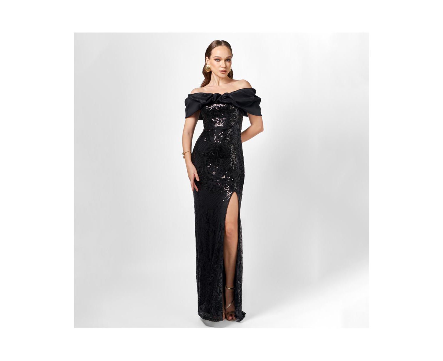 Women's Jaylan Off Shoulder Gown