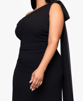 Plus-Size One-Shoulder Sash Gown