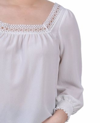 Petite 3/4 Sleeve Square Neck Top